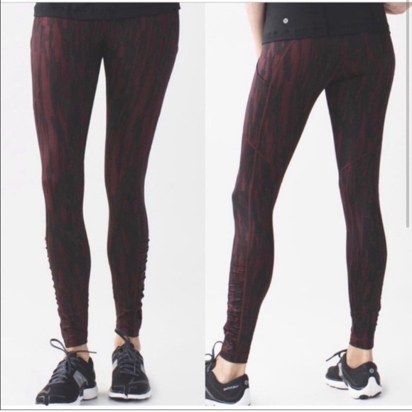 Lululemon Speed Tight IV Painted Animal Bordeaux Drama Black 6 - Picture 1 of 13
